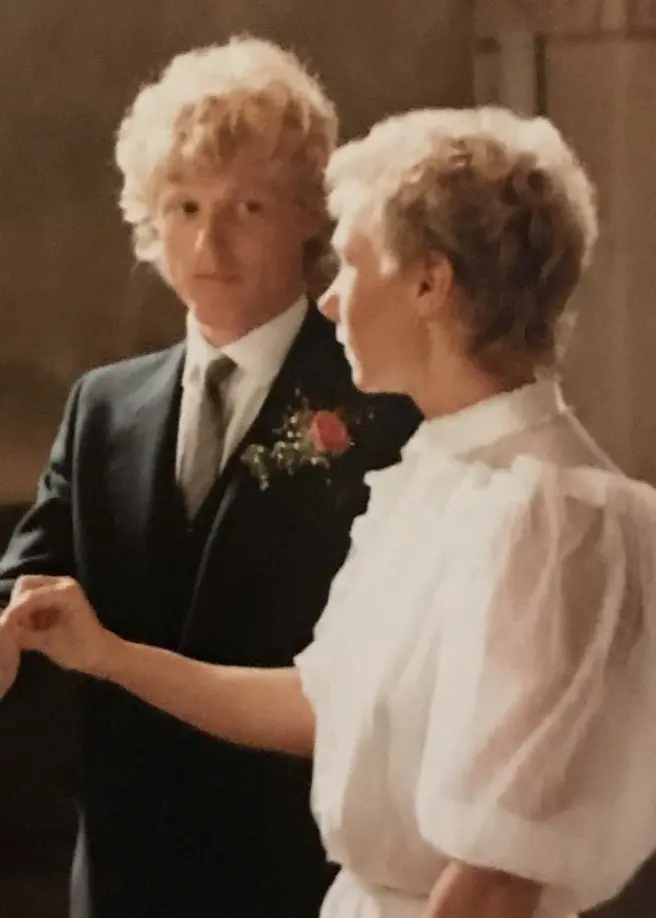 Eric och Ewa har skilt sig två gånger och gift sig tre.