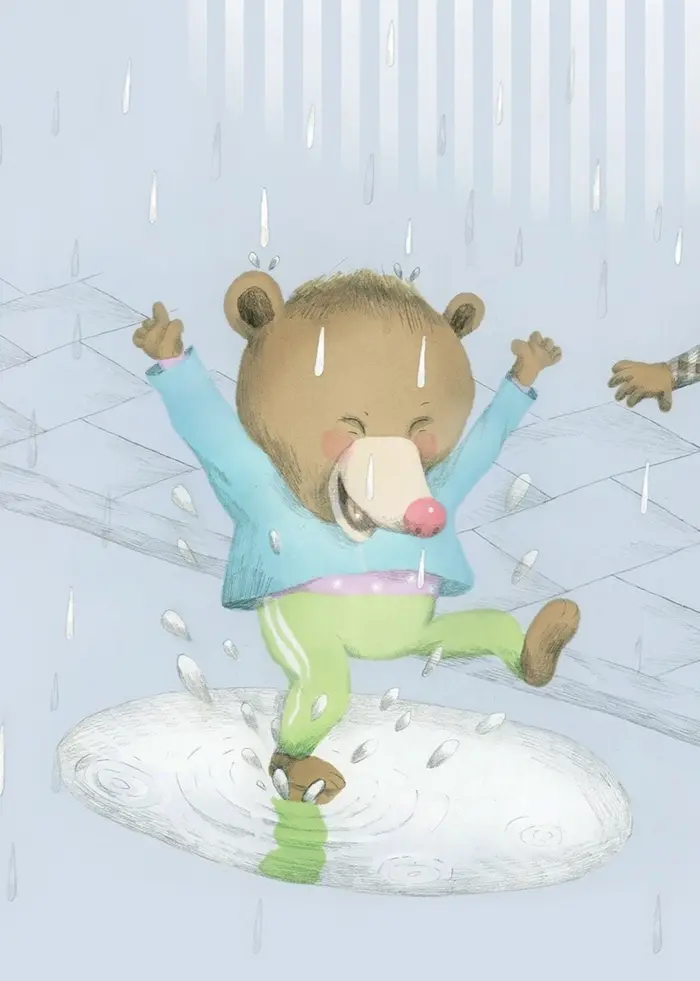 Det regnar och Nalle plaskar i en pöl, pappar går på trottoaren bredvid och försöker att inte bli blöt. Illustration: Lotta Geffenblad