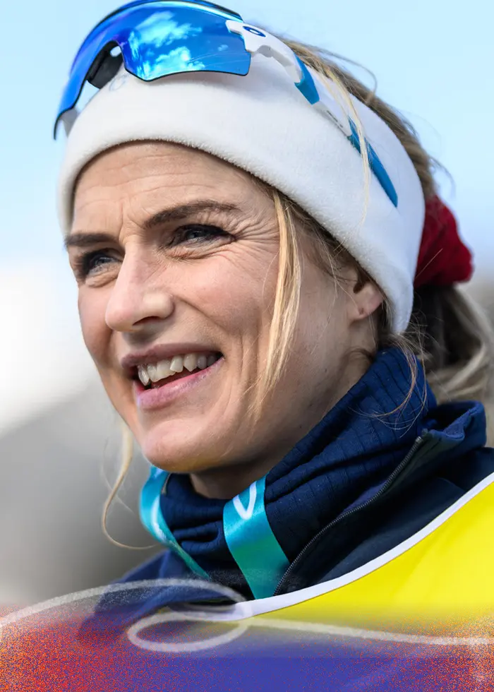 Heide Weng och Therese Johaug. Foto: Lise Åserud och Amanda Pedersen Giske / NTB