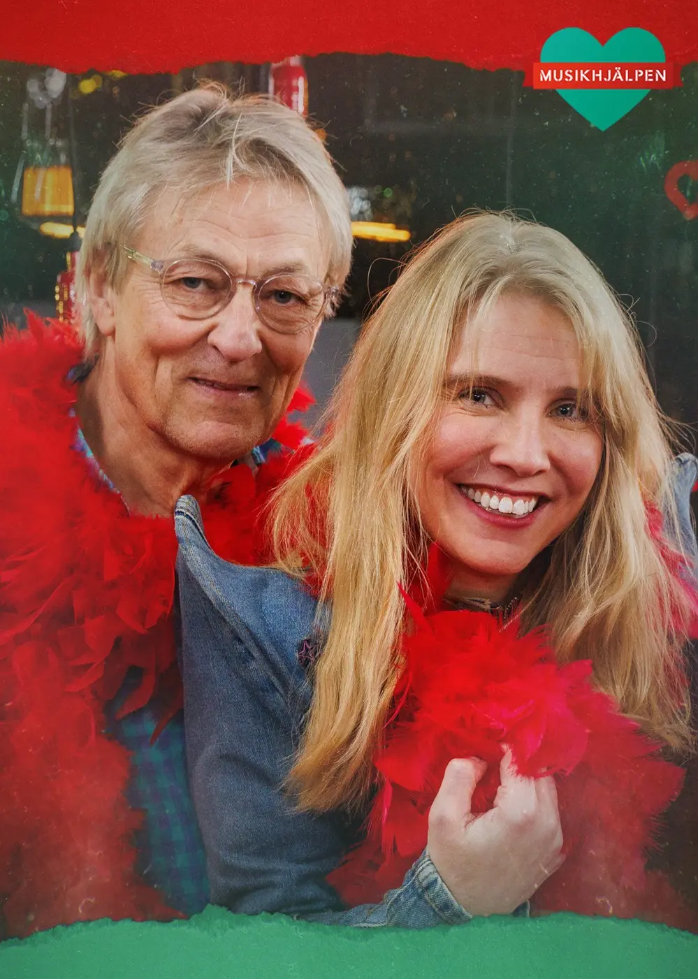 Lars Lerin och Amanda Rommare tillsammans med programledarna Hampus Hedström och Linnea Wikblad.