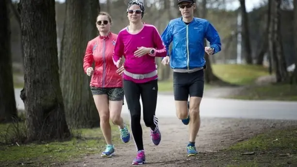 Träning och hälsa – ett radioprogram som utforskar hur människor tänker om detta.