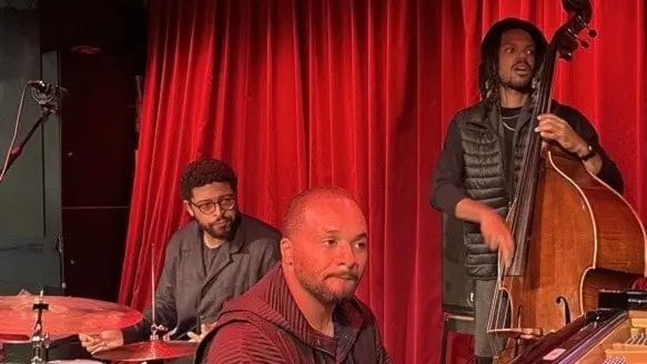 Sullivan Fortner trio på Fasching den 30 oktober 2025. 