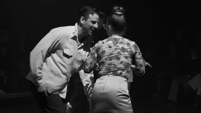 Sakarias "Mr Stingray" Larsson på dansgolvet. 