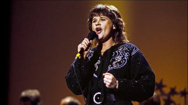 Karin Glenmark enda nykomlingen på Svensktoppen samma vecka som Svensktoppen fyllde 18 år 1980.