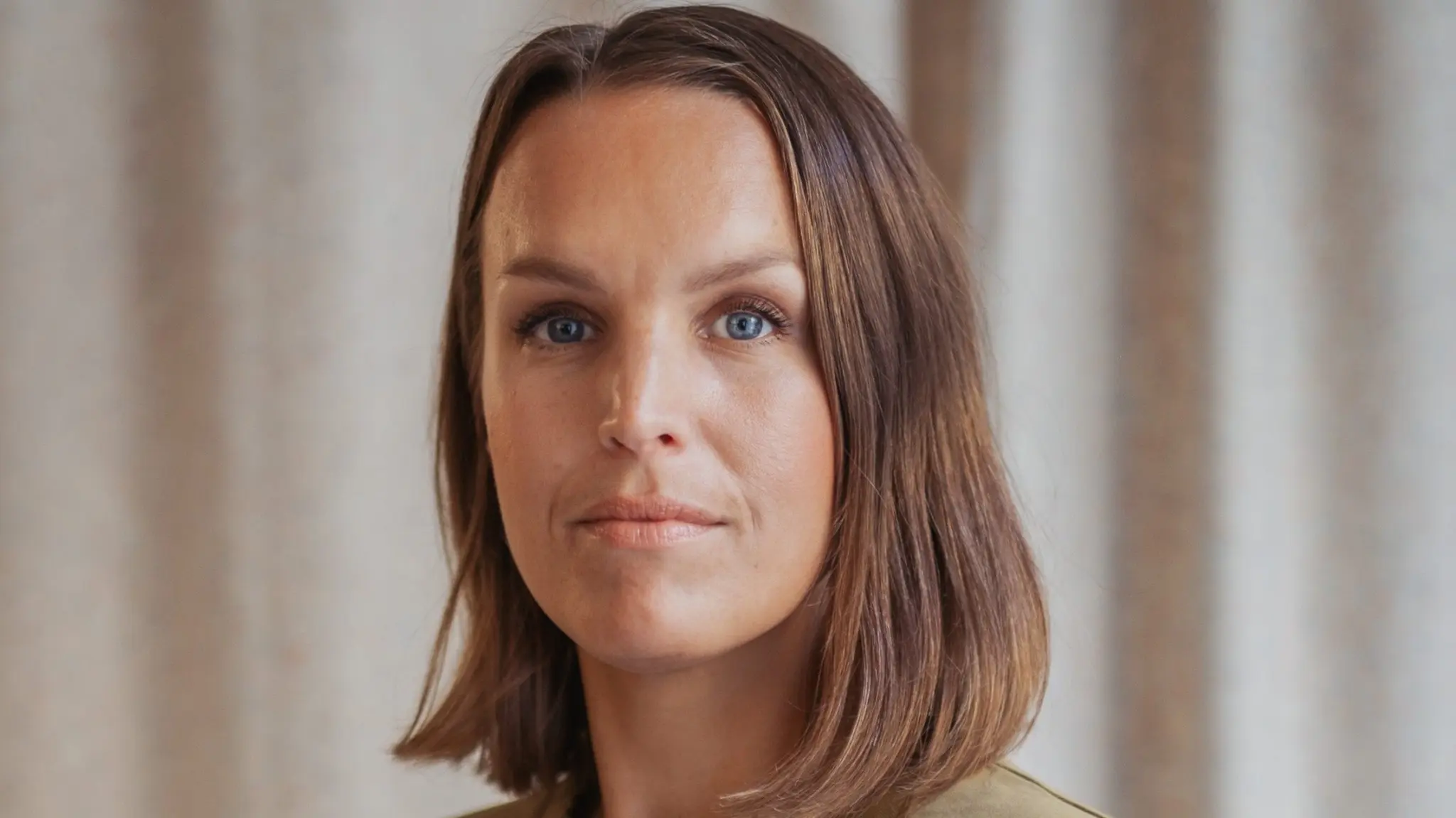 Elin Wernquist generalsekreterare för Barnrättsbyrån riktar stark kritik mot Statens Institutionsstyrelse