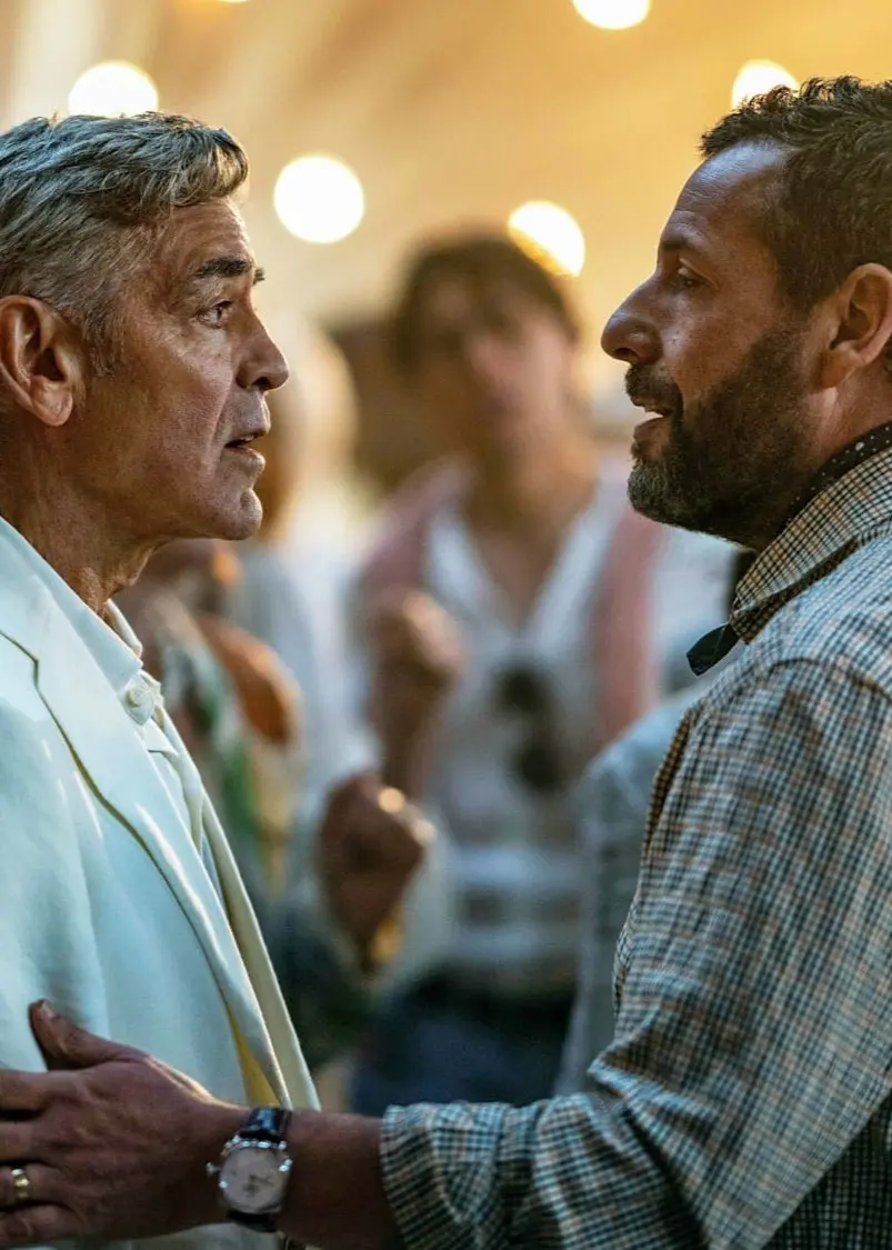George Clooney och Adam Sandler, stjärnan och managern, i ”Jay Kelly”