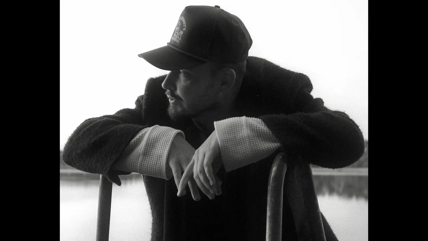 Jens "Duvchi" Duvsjö lutar sig mot ett räcke. Foto Anton Augustinsson