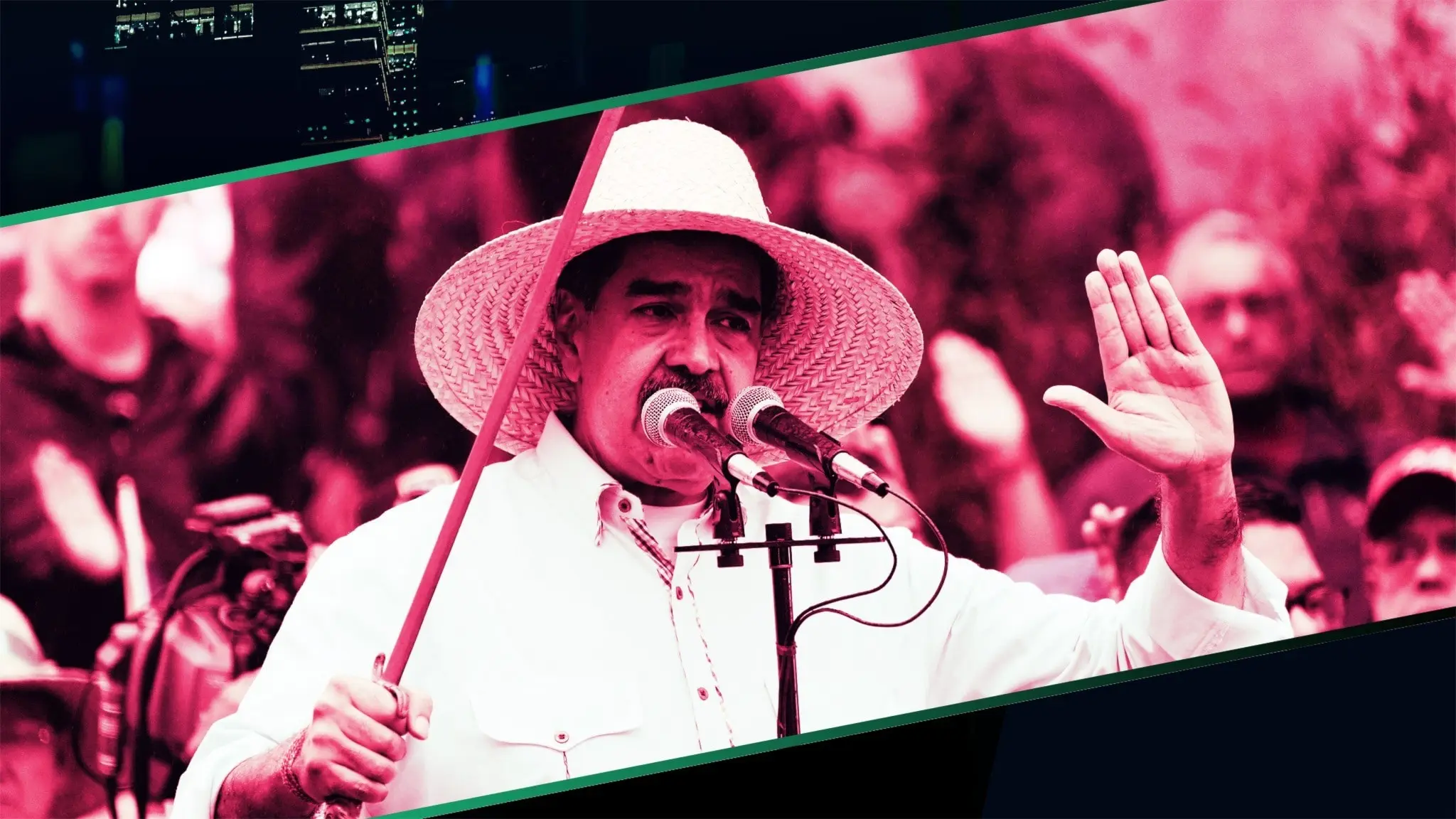 Maduro med ett svärd i handen