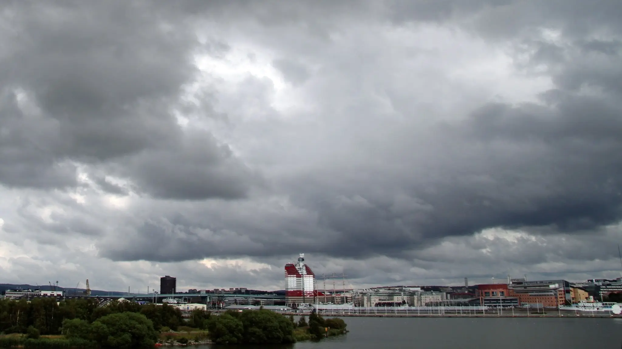 December i Göteborg ser ut att bli den solfattigaste sedan mätningarna började, med bara 3,8 soltimmar hittills.