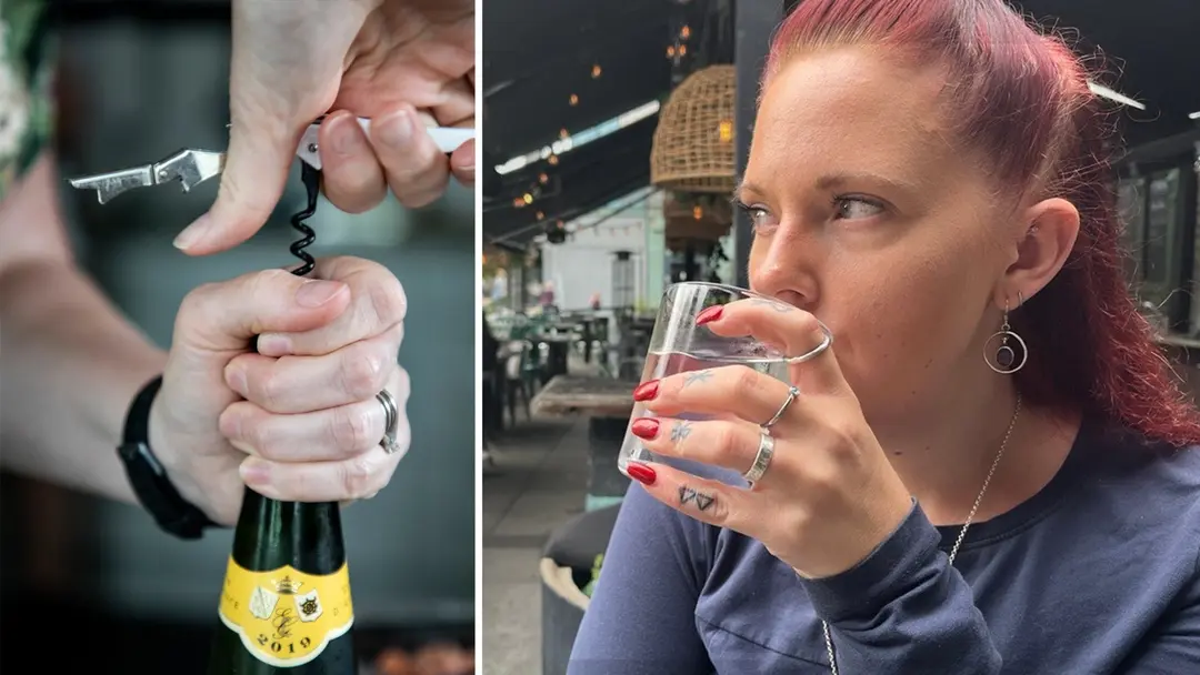 En kvinna blickar till vänster.