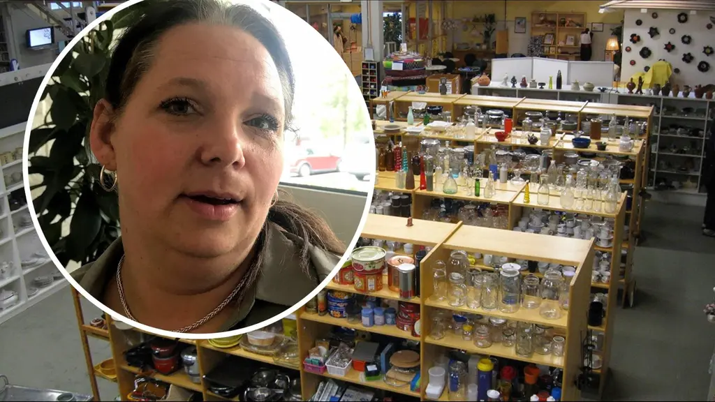Ramona Johansson, gruppledare på Returbutiken.
