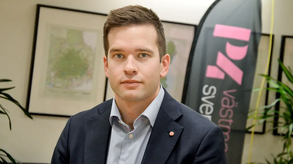 Gabriel Wikström, socialdemokratiskt statsråd med ansvar för folkhälso-, sjukvårds- och idrottsfrågor