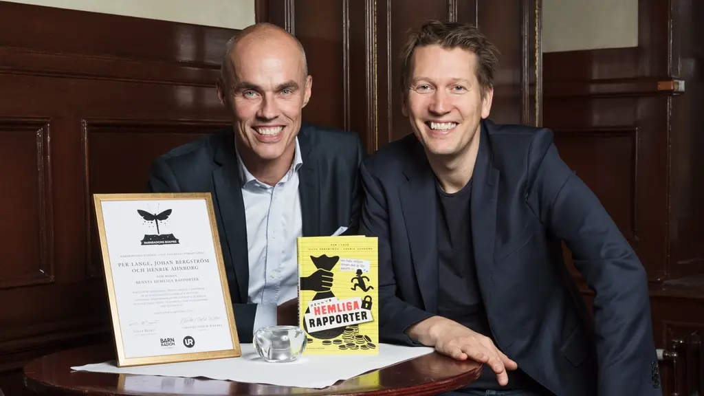Barnradions bokpris 2016. Vinnare: Bennys hemliga rapporter av Johan Bergström, Per Lange, Henrik Ahnborg (ej närvarande på bild). Barnradion Sveriges Radio.