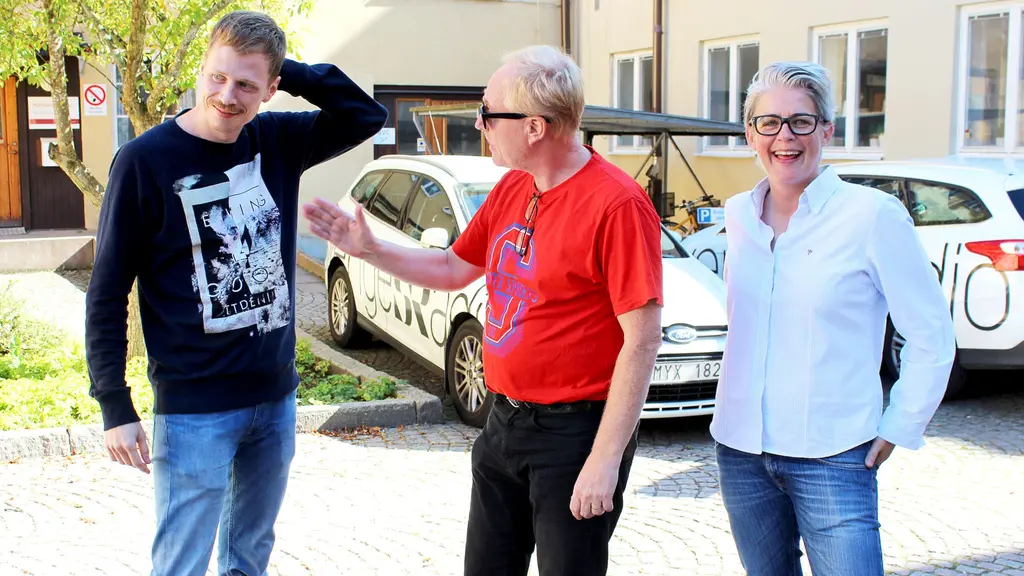 Jimmie Schewenius, Peter Sundblad och Therese McDonald i Framåt Fredag. Foto: Susanna Wictorzon/Sveriges Radio.