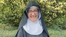 Syster Ingrid från Heliga hjärtas kloster hörs i Andakten i P1. 