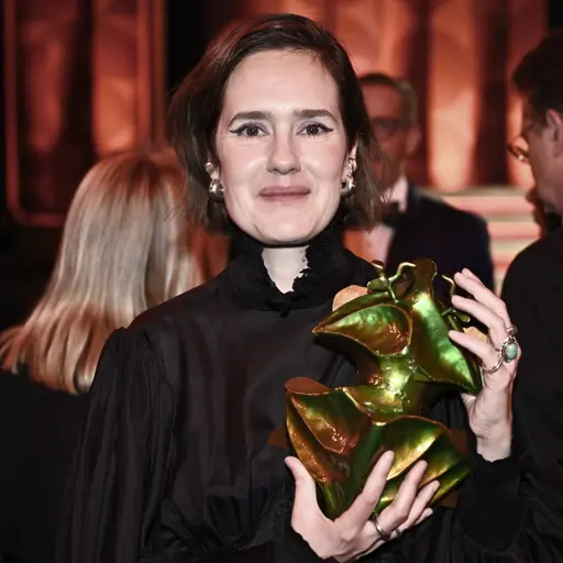 Suomalainen näyttelijä Jessica Grabowsky voitti Guldbaggen-palkinnon parhaasta naispääroolista.