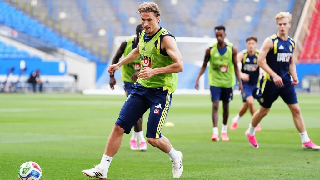 Sweden prepares for World Cup opener against Tunisia