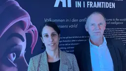 Amy Loutfi och Anders Ynnerman vid premiären för 3D-filmen "AI -- en immersiv resa in i framtiden".