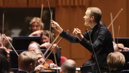 Christoph Koncz och Sveriges radios symfoniorkester. 