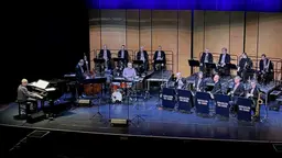 Lars Jansson och Bohuslän big band på scenen i Vara konserthus