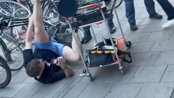 Fredrik Boltes blev nedknuffad.