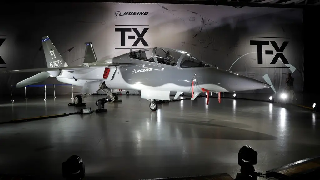 saab och boeings övningsflygplan