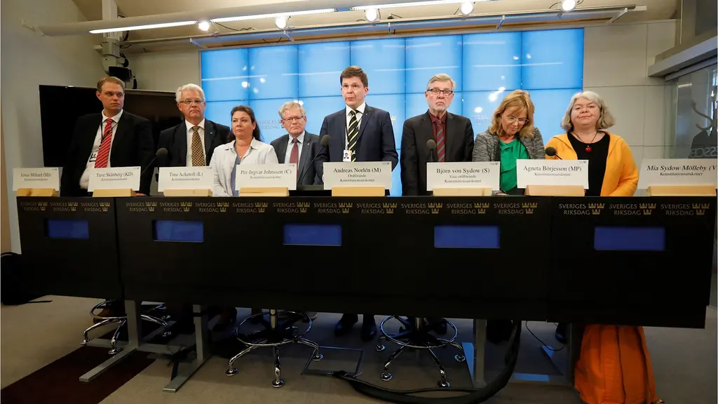 En grupp människor på rad.