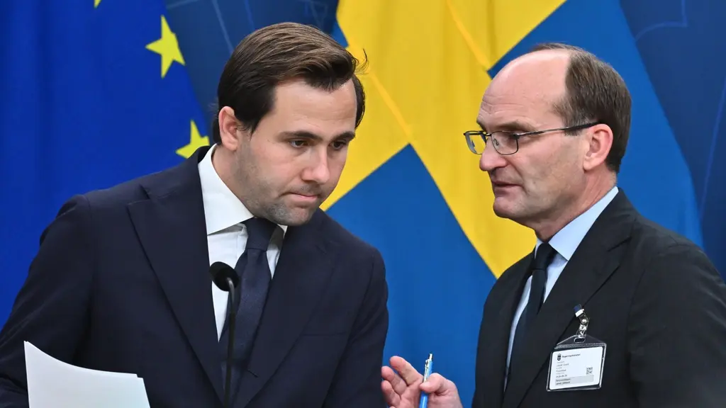 Bistånds- och utrikeshandelsminister Benjamin Dousa (M) och Sidas generaldirektör Jakob Granit.