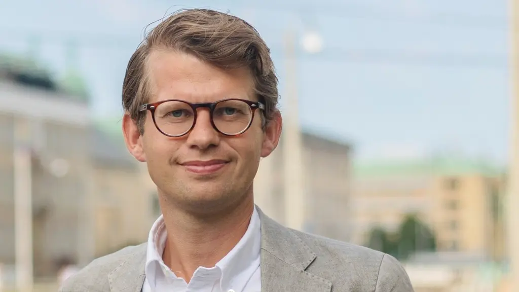 Axel Darvik, gruppledare för Liberalerna i Göteborg, öppnar för att samarbeta med Sverigedemokraterna efter valet i höst.