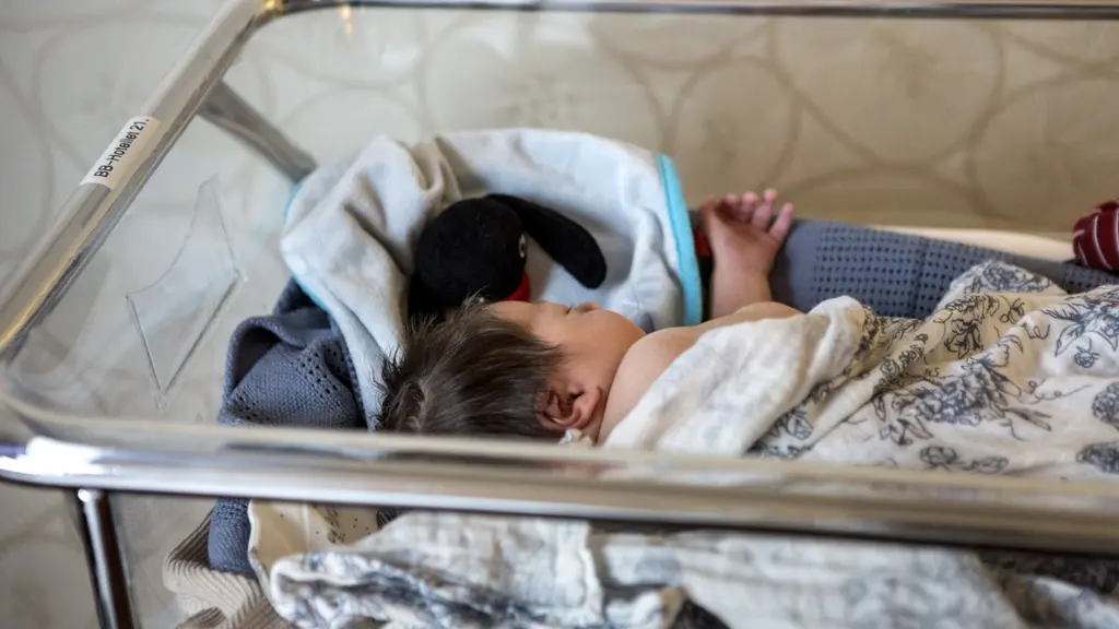 Serious scandal in British maternity care – hundreds of babies harmed unnecessarily