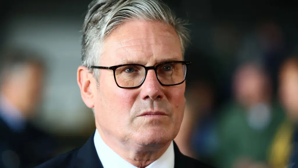 Storbritanniens premiärminister Keir Starmer i kostym.