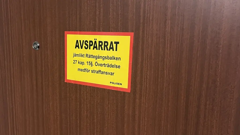 Polisen utreder misstänkt mord i samband med en lägenhetsbrand i Biskopsgården i Göteborg.