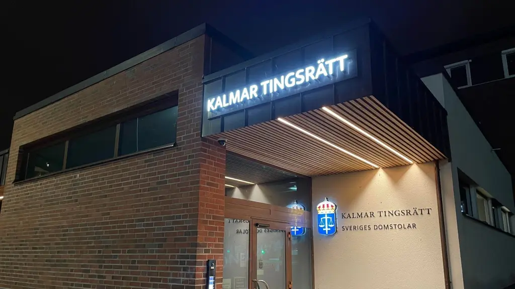Kalmar tingsrätt nattetid