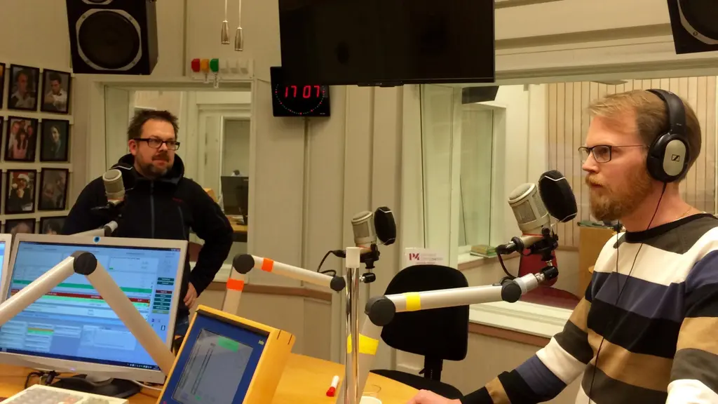 Jari Puustinen och Niklas Frykman. Foto: Annizeth Åberg/Sveriges Radio