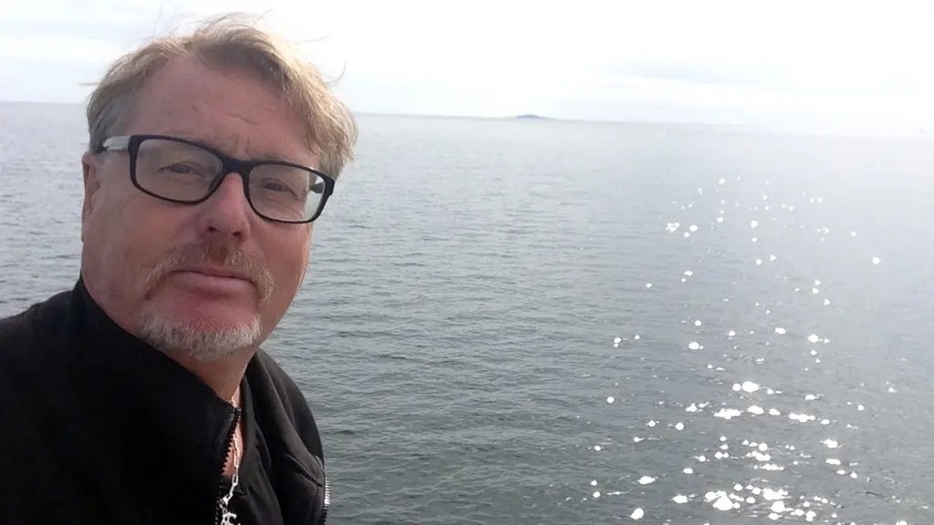 Peter Bressler på väg till Blå Jungfrun.
