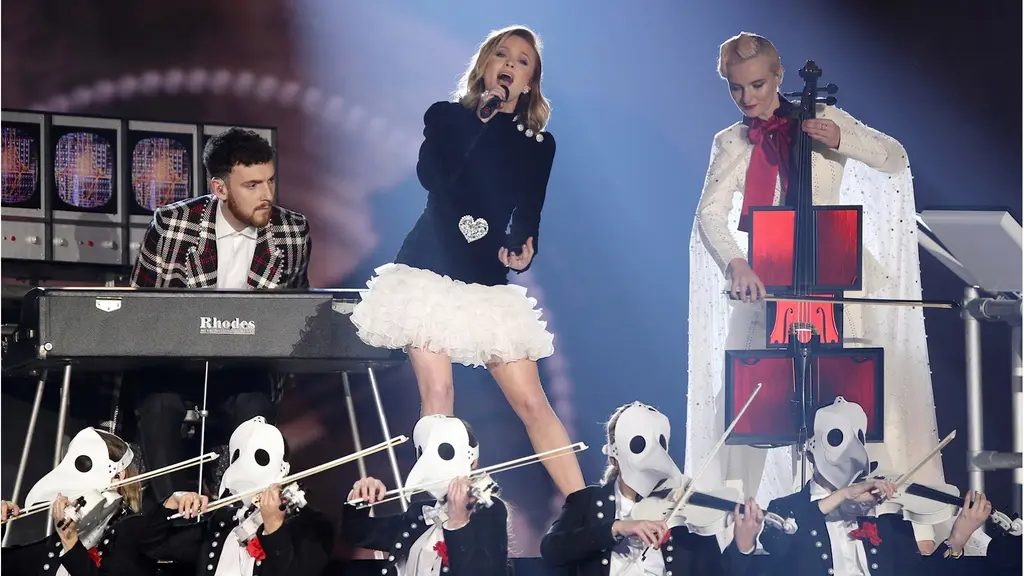 Zara Larsson på MTV Europe awards 2017.