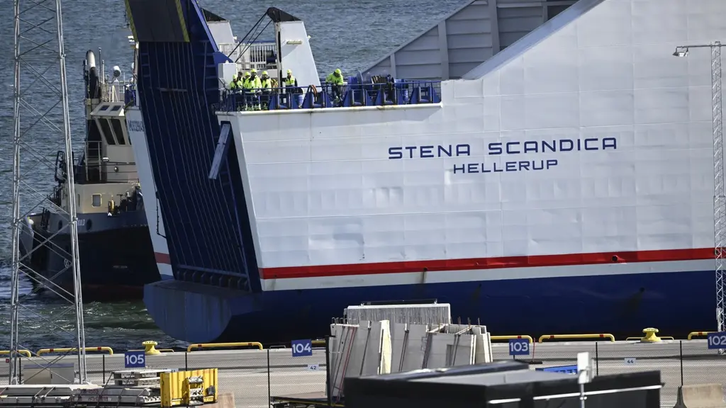 Bild på sidan av passagerarfärjan Stena Scandica.