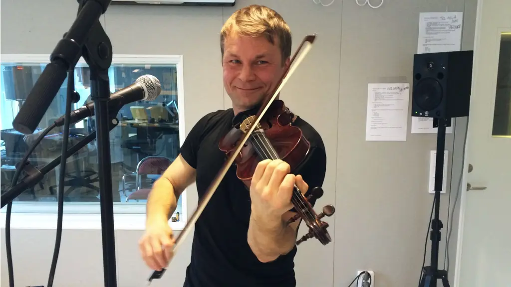 Daniel Wikslund, en av de prisade spelmännen. Foto: Linnea Luttu/Sveriges Radio.