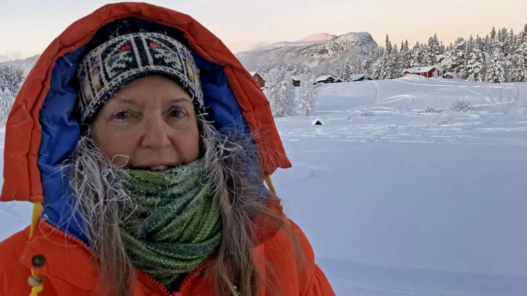 Kvikkjokk-Årrenjarka slog under tisdagsnatten till med dubbelrekord i kyla. För Gun Mannberg, som driver Årrenjarka fjällby,innebär det här
