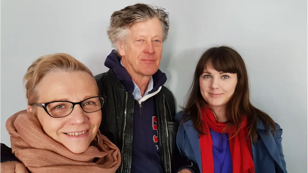 Producenten Pia Suonvieri, manusförfattaren Per-Allan Olsson och regissören Charissa Martinkauppi berättar om Jag är en sång på dina läppar.