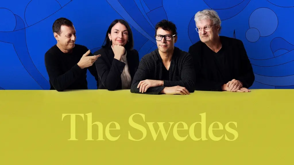 David Stavrou, israelisk journalist, Martin Wicklin, programledare, Anne-Françoise Hivert, journalist på Le Monde och Kim Salomon, dansk författare och professor emeritus i historia är några av de paneldeltagare som kommer att höras i nya podden The Swedes. Podden startar den 13 januari. Foto: Mattias Ahlm/Sveriges Radio, Lina Arvidsson