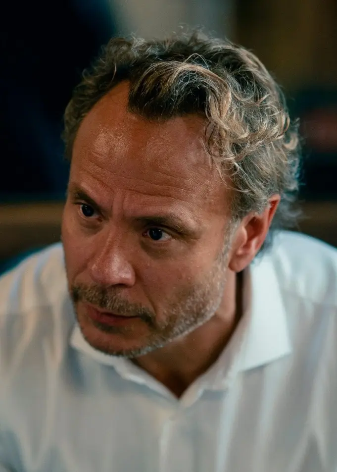 Arvin Kananian och Björn Bengtsson i ”Hundarna”